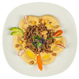 Hummus bil Lahm mit gewürztem Rinderhackfleisch, gerösteten Mandeln und Sesam